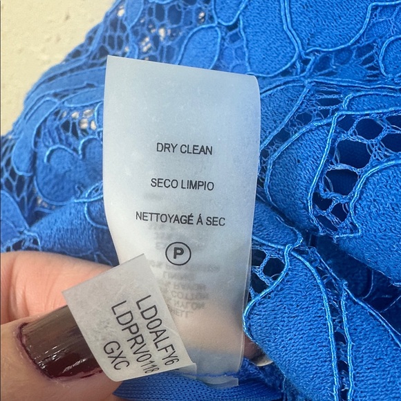 Karl Lagerfeld Paris Blue Lace Sheath Dress V-Neck Flounce Hem NWT $168 Size 12 - Picture 9 of 13